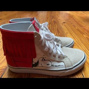 Snoopy Vans 🐾